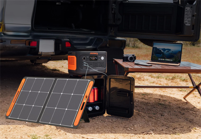 Staying Connected While Traveling in Remote Areas