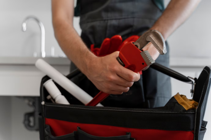 How to Identify Water Heater Problems: Tips From Plumb-Tech